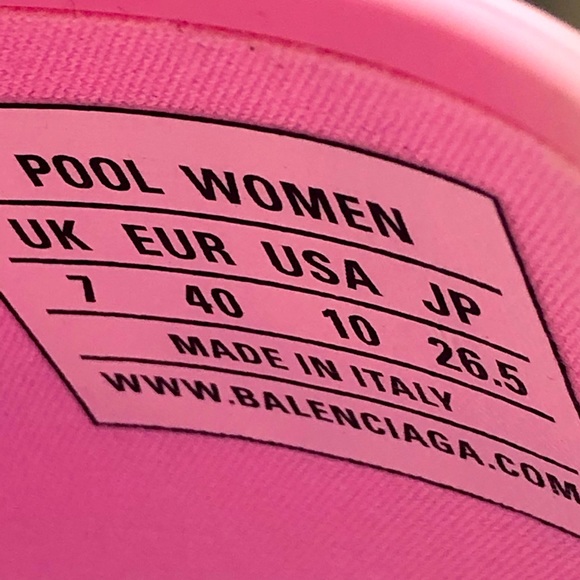 Balenciaga Logo Pool Slides - Picture 7 of 12